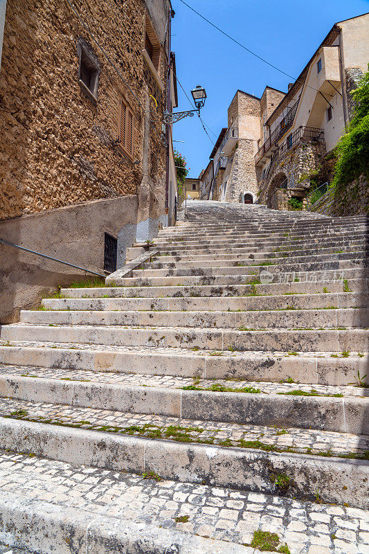 市中心有台阶，Campo di Giove Abruzzo意大利